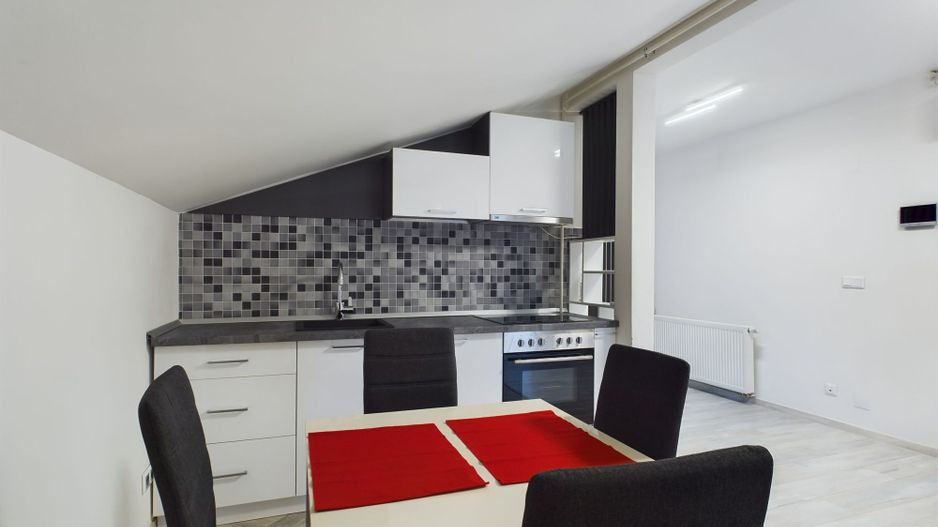 Apartament de închiriat în zona Cetății, bloc nou - Poză 8