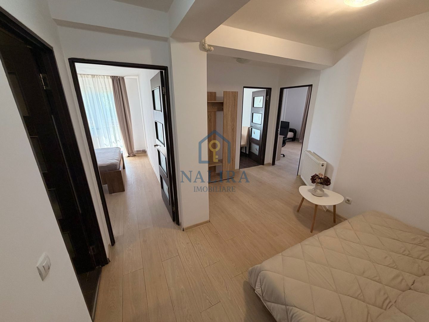 Apartament 3 camere de vânzare – etaj 1 - Poză 4