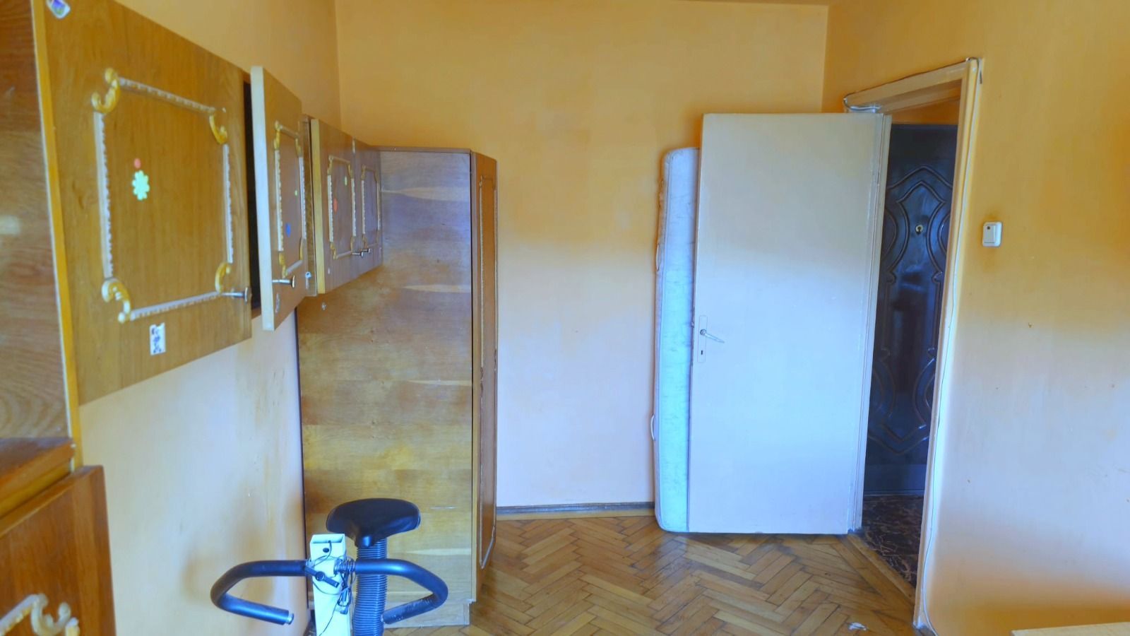 De vanzare apartament cu 3 camere, Tiglina 1, etaj 2, 62.000 euro - Poză 5