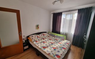 Apartament decomandat cu 3 camere, balcon, Ampoi 1 - Poză 3