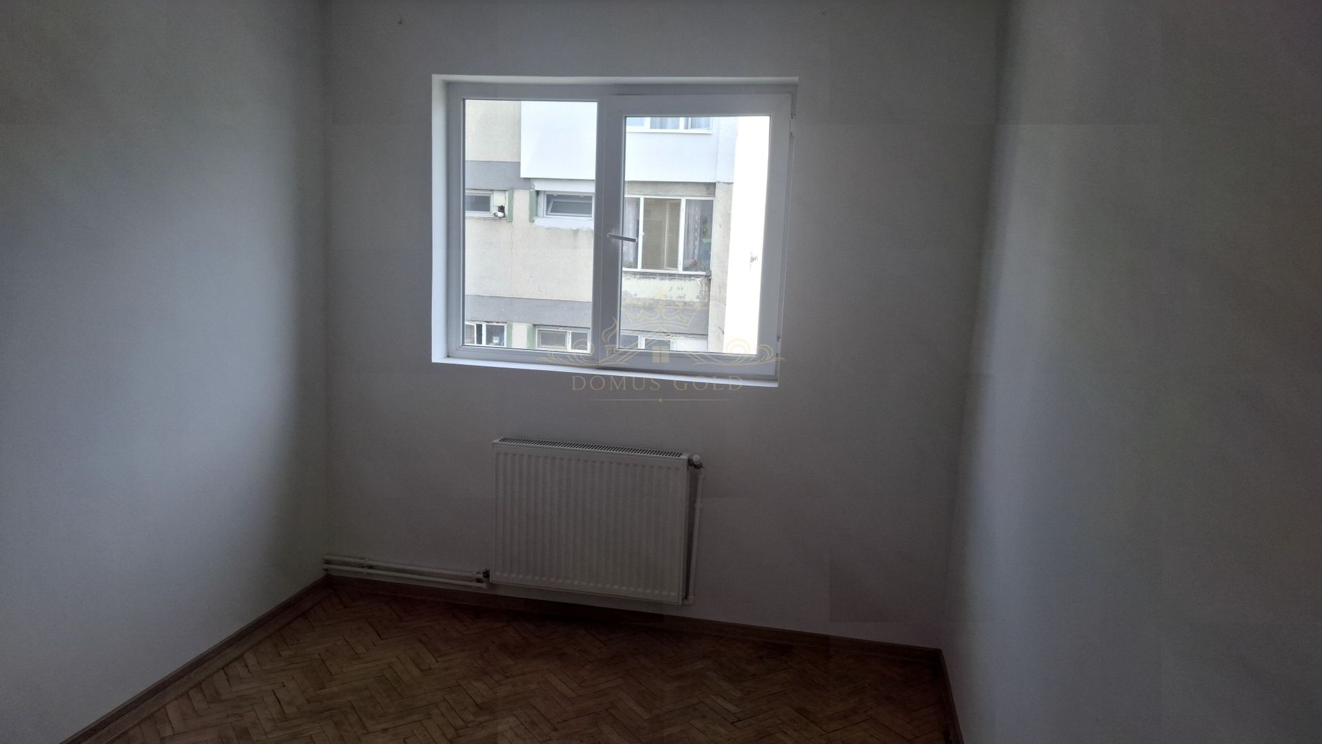Vind urgent apartament in Turda . - Poză 15