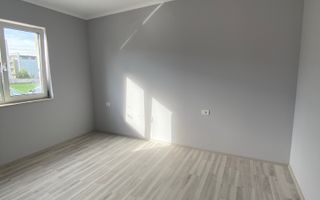 Apartament de vanzare 2 camere in Giroc - Poză 7