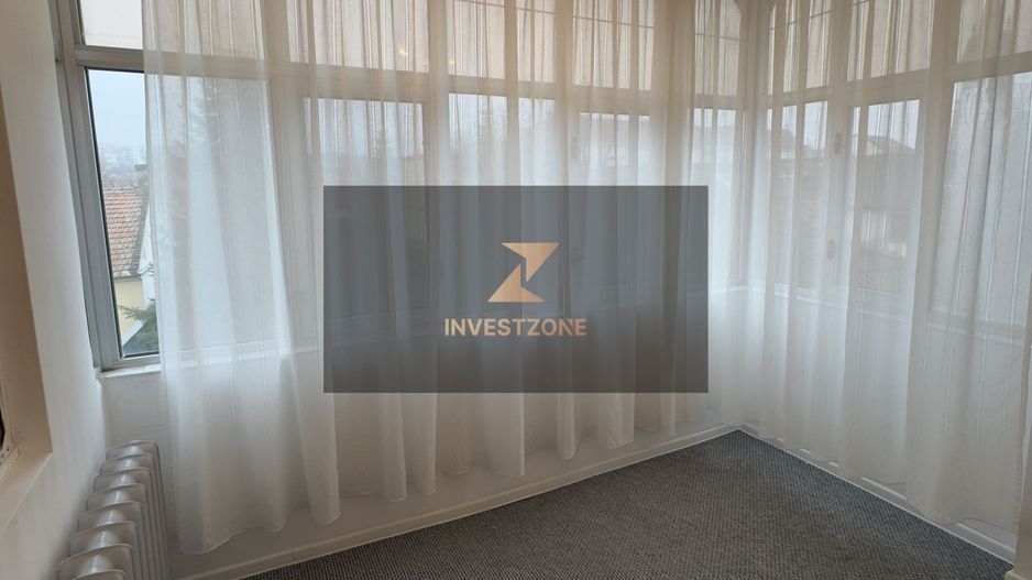 Apartament ultracentral, str. Roman Ciorogariu Oradea - Poză 7