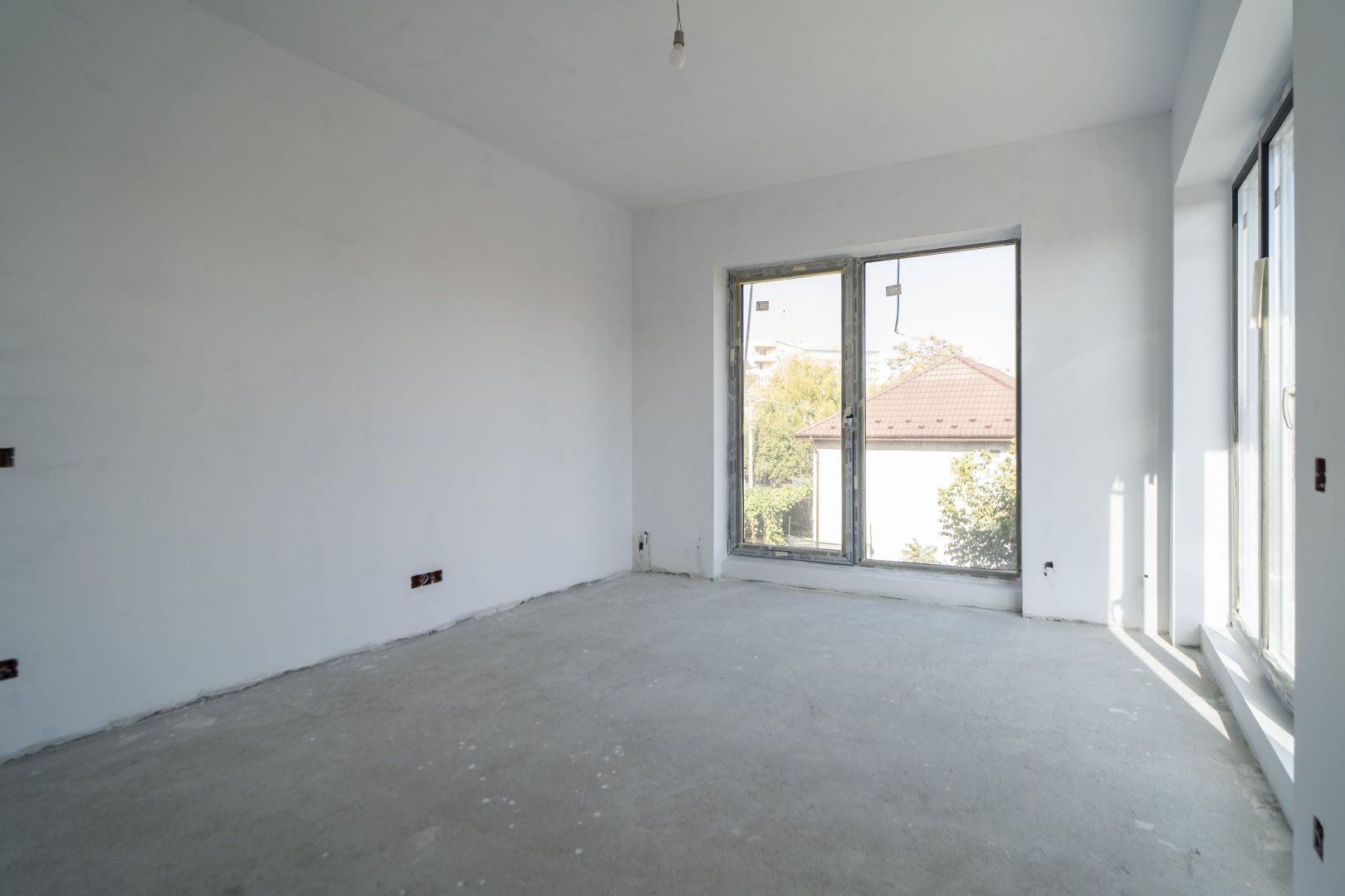Drumul Taberei, 2 Camere, Decomandat, 700m metrou Raul Doamnei, 2/4, 58mp, lift - Poză 1