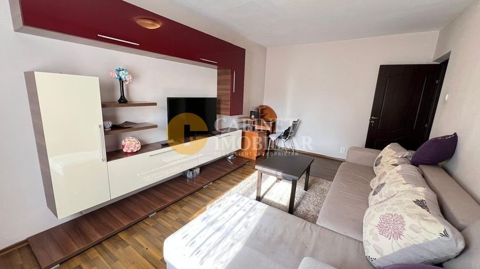 2 camere - Podul de fier - etaj intermediar - Poză 1