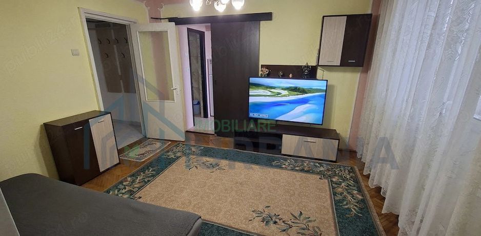 Apartament 3 camere de închiriat în zona 28 Alexandru cel Bun, etaj 4/10, cu lift - Poză 3