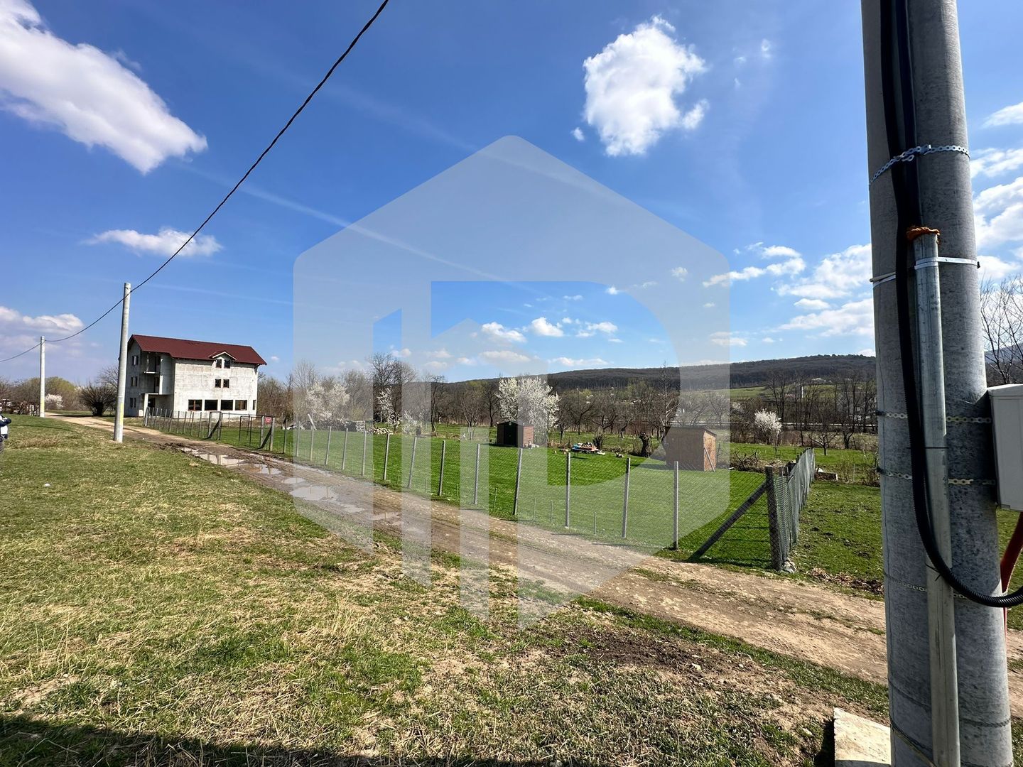 Creează-ți propriul paradis: Terenul cu potențial nelimitat te așteaptă - Poză 7