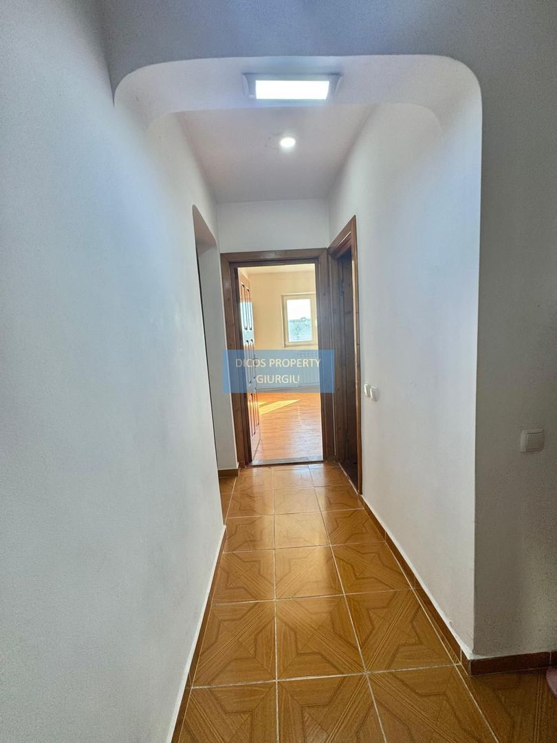 Apartament 3 camere de vânzare – Decebal - Poză 6