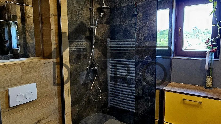Apartament modern 3 camere + Parcare - Poză 7