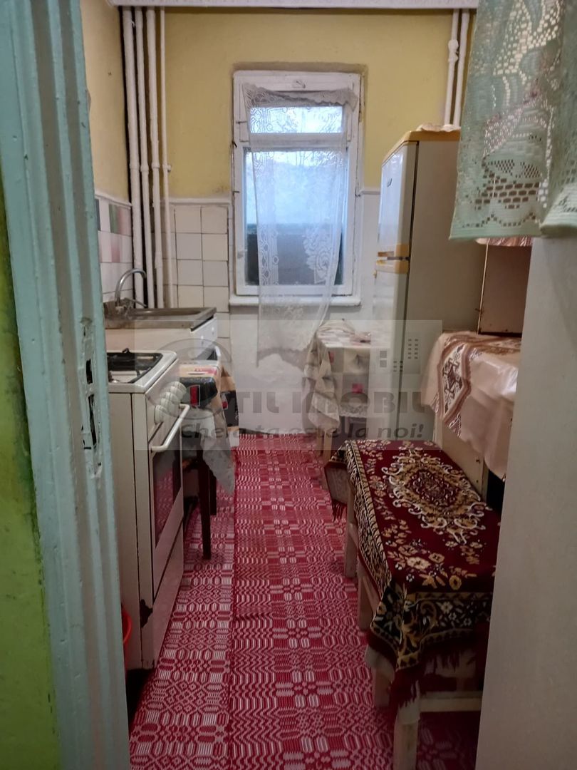 38,63 mp, 2 camere semidecomandat, Mircea cel Bătrân, 65.000€ neg - Poză 5