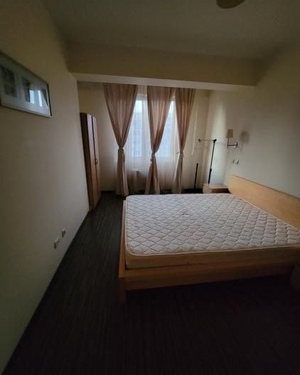Inchiriere 3 camere bloc nou zona Decebal - Poză 8