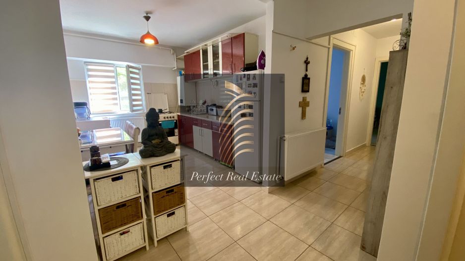 Apartament 3 camere decomandat zona Dacia - Poză 4