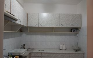 BRASADAS vinde casa 2 cam cu etaj 6 ari zona Bercu Rosu. - Poză 7