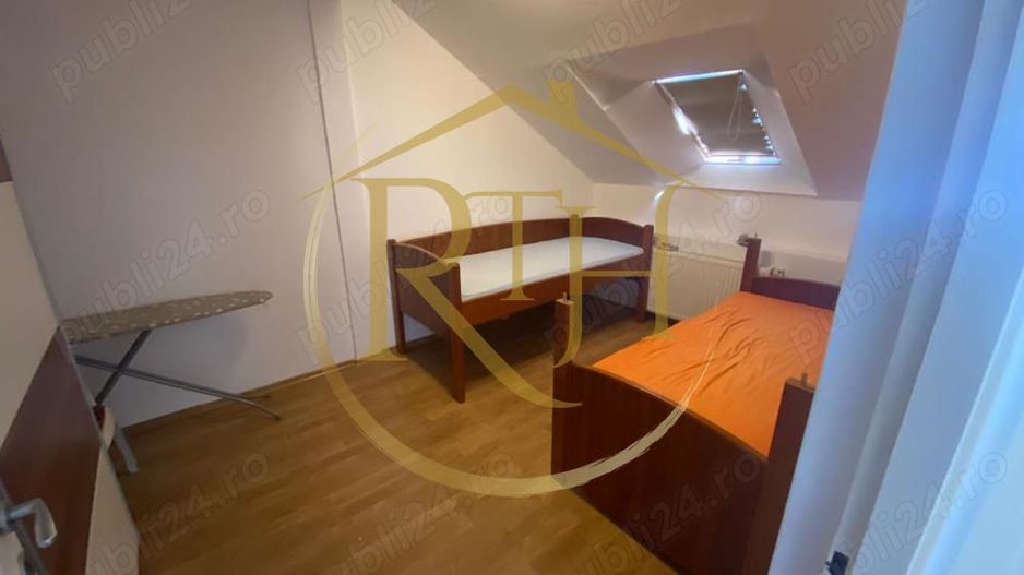 Oferim spre inchiriere ap cu 3 camere la mansarda in Girocului - Poză 3