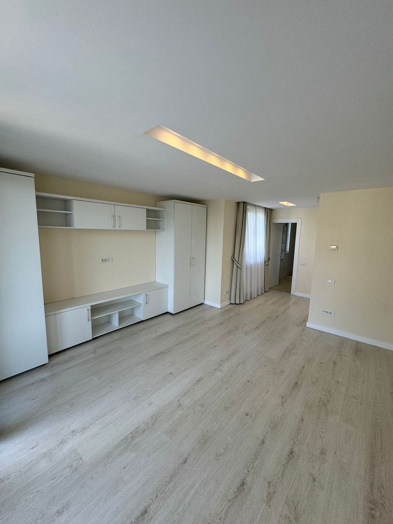 Oxford Gardens | Vila | LUX | 5 camere | Curte | - Poză 13
