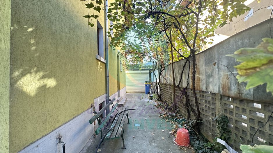 Vila boema in VATRA LUMINOASA - Poză 14