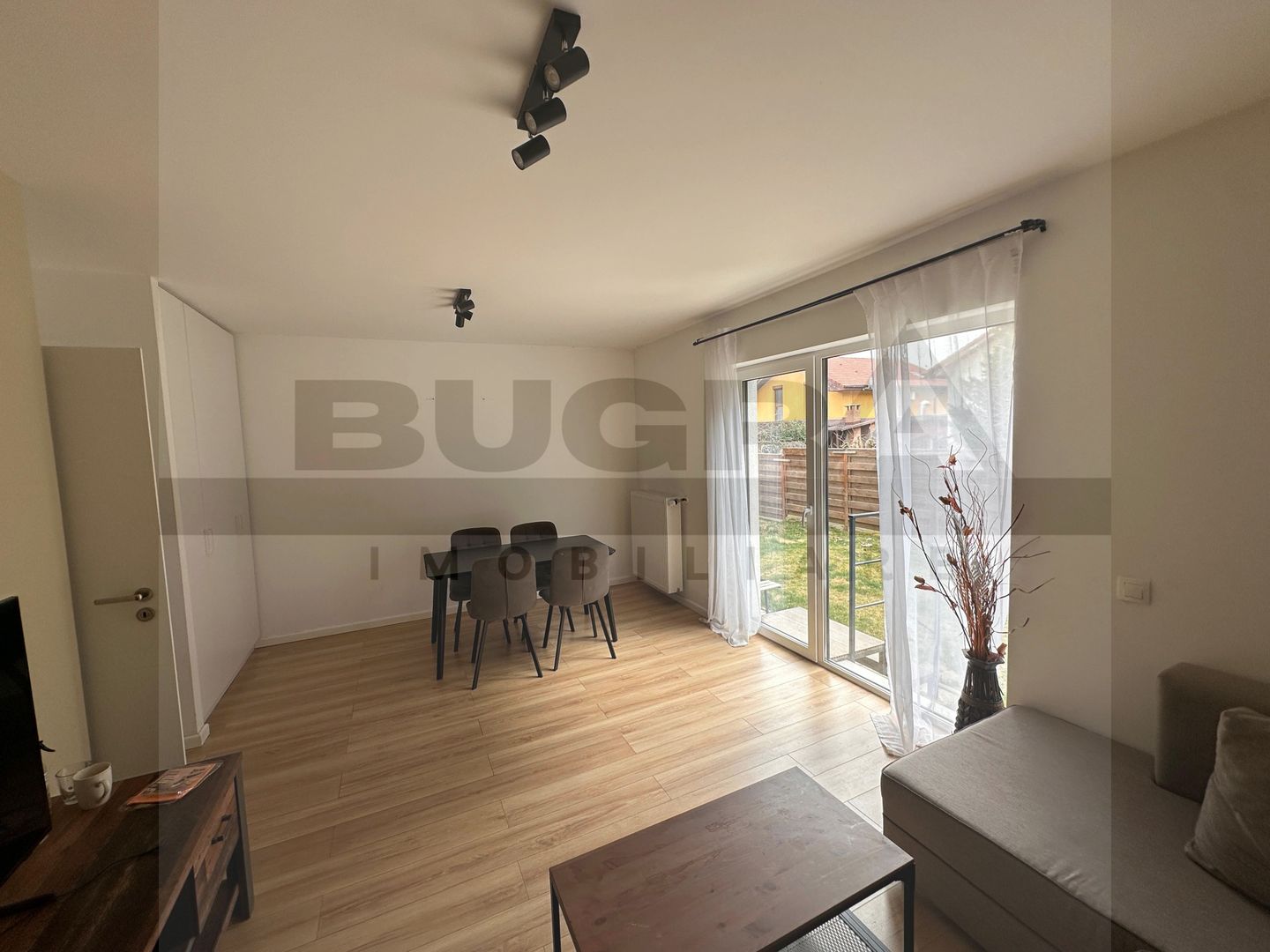 Apartament 2 camere,  gradina 100 mp, parcare,  pet-friendly, zona TCI - Poză 2