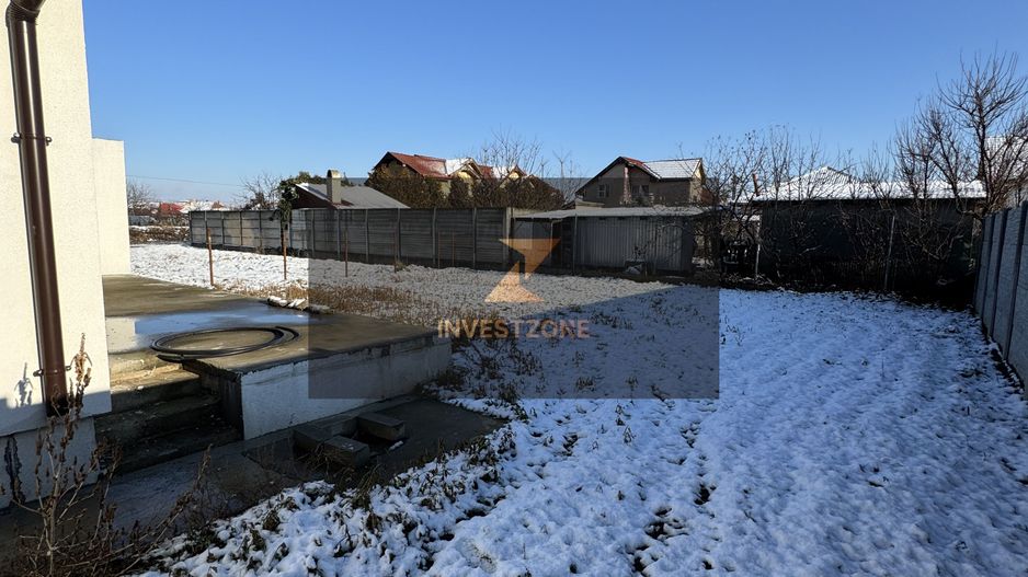 Casă la intrare în Sântandrei - Poză 7