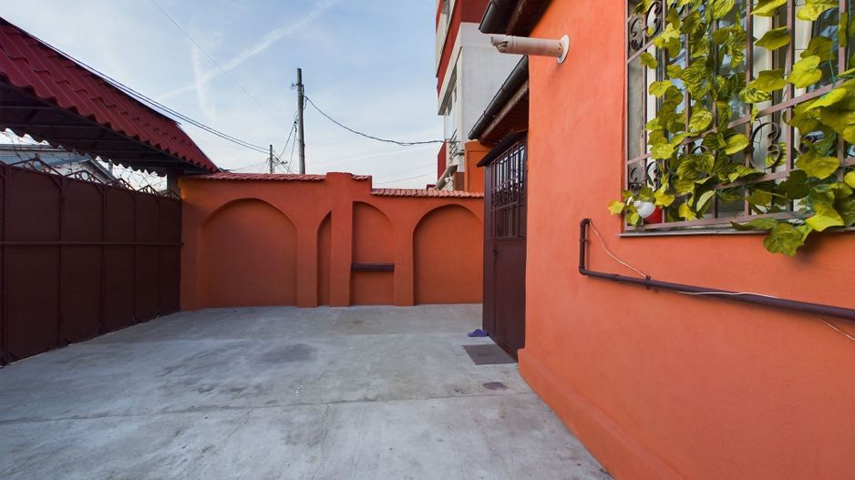 Casă la preț de apartament – Colentina, Ostrov - Poză 2