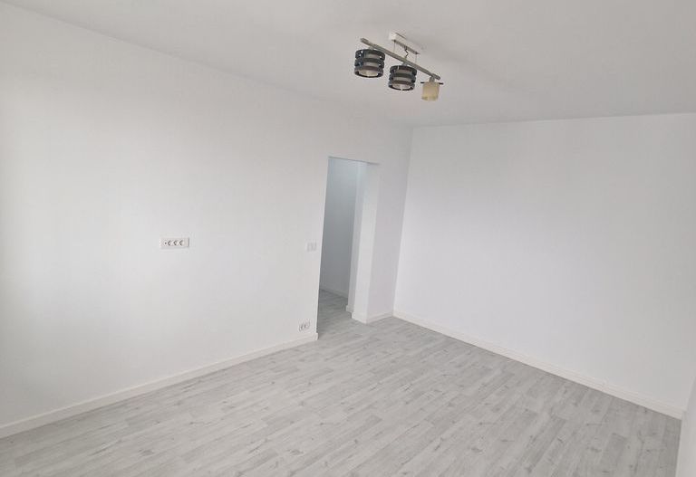 Apartament 2 camere, Zona Brancoveanu. - Poză 8