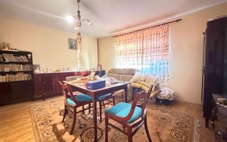 CASA DE VANZARE IN AVRIG – SPATIU GENEROS - Poză 6