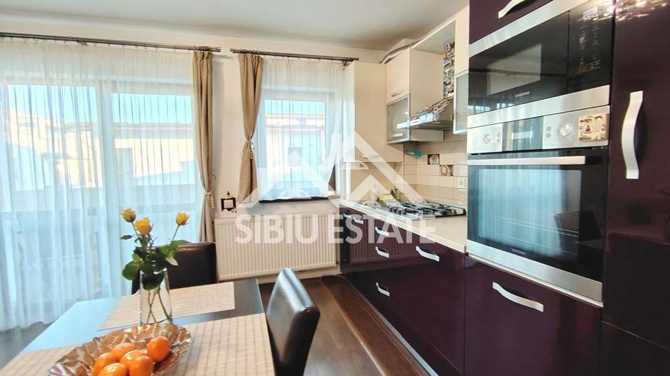 Apartament 3 camere gata de mutat - Poză 1