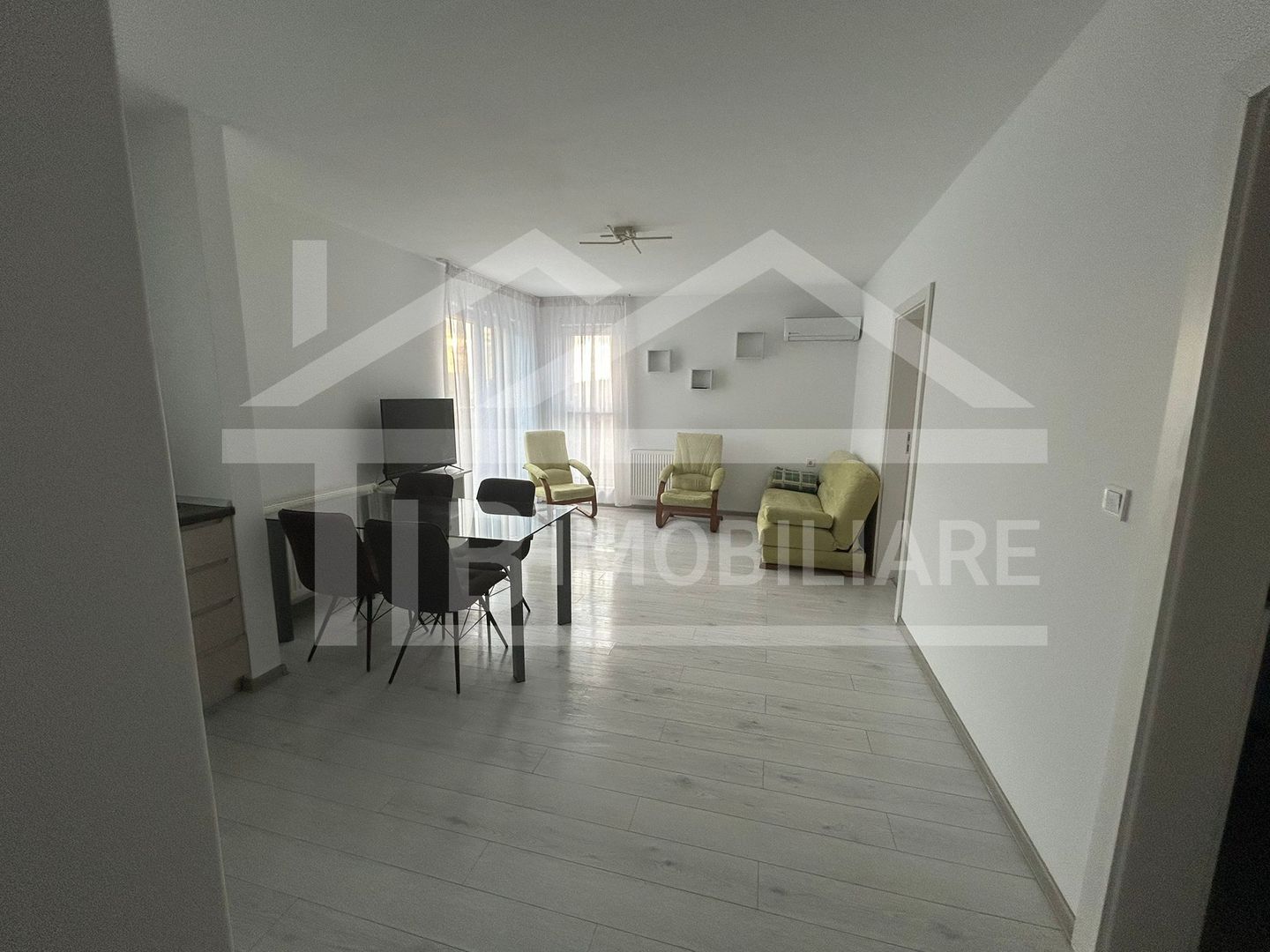 Apartament cu 2 camere, 50 mp, parcare, Zona Maurer Residence - Poză 2
