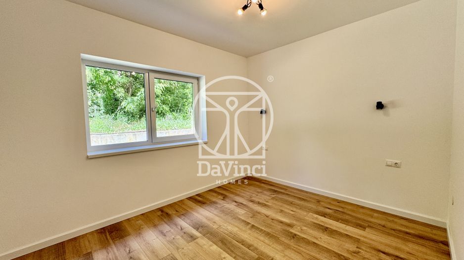 Apartament 3 camere - 2 bai, intabulat (81O-Ra-ap.1) - Poză 8