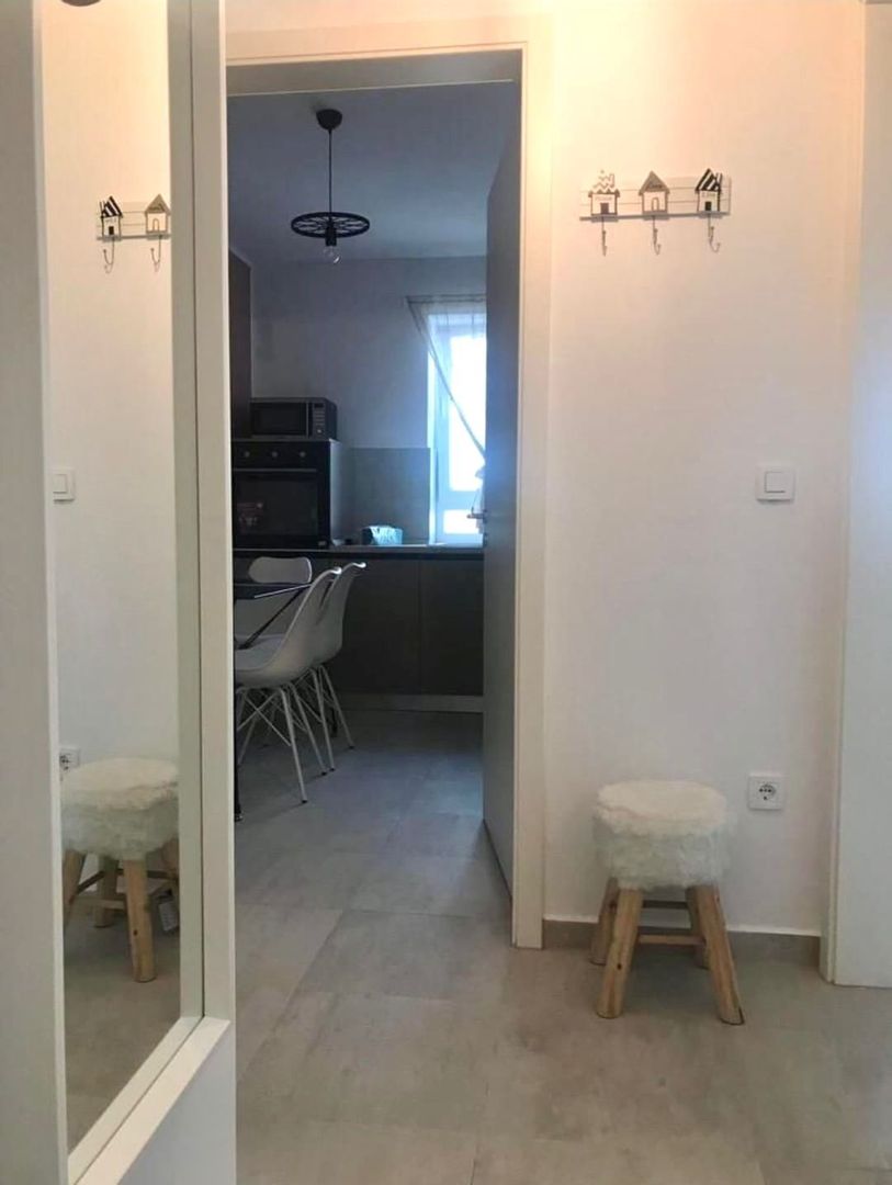 Apartament 2 camere, decomandat + loc de parcare - Poză 5