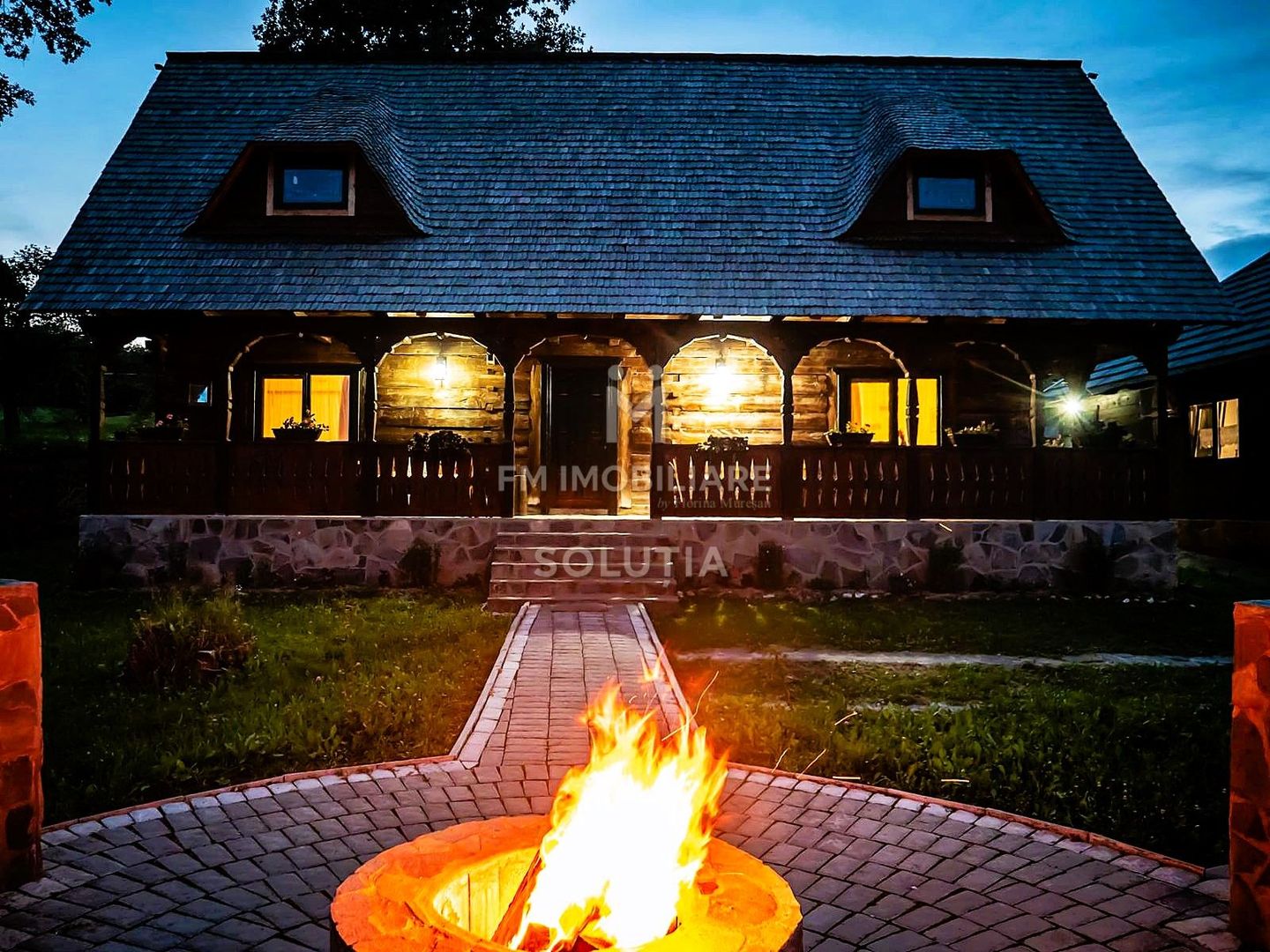 Pensiune agroturistică: 3 case tradiționale + teren în Desești - Poză 4