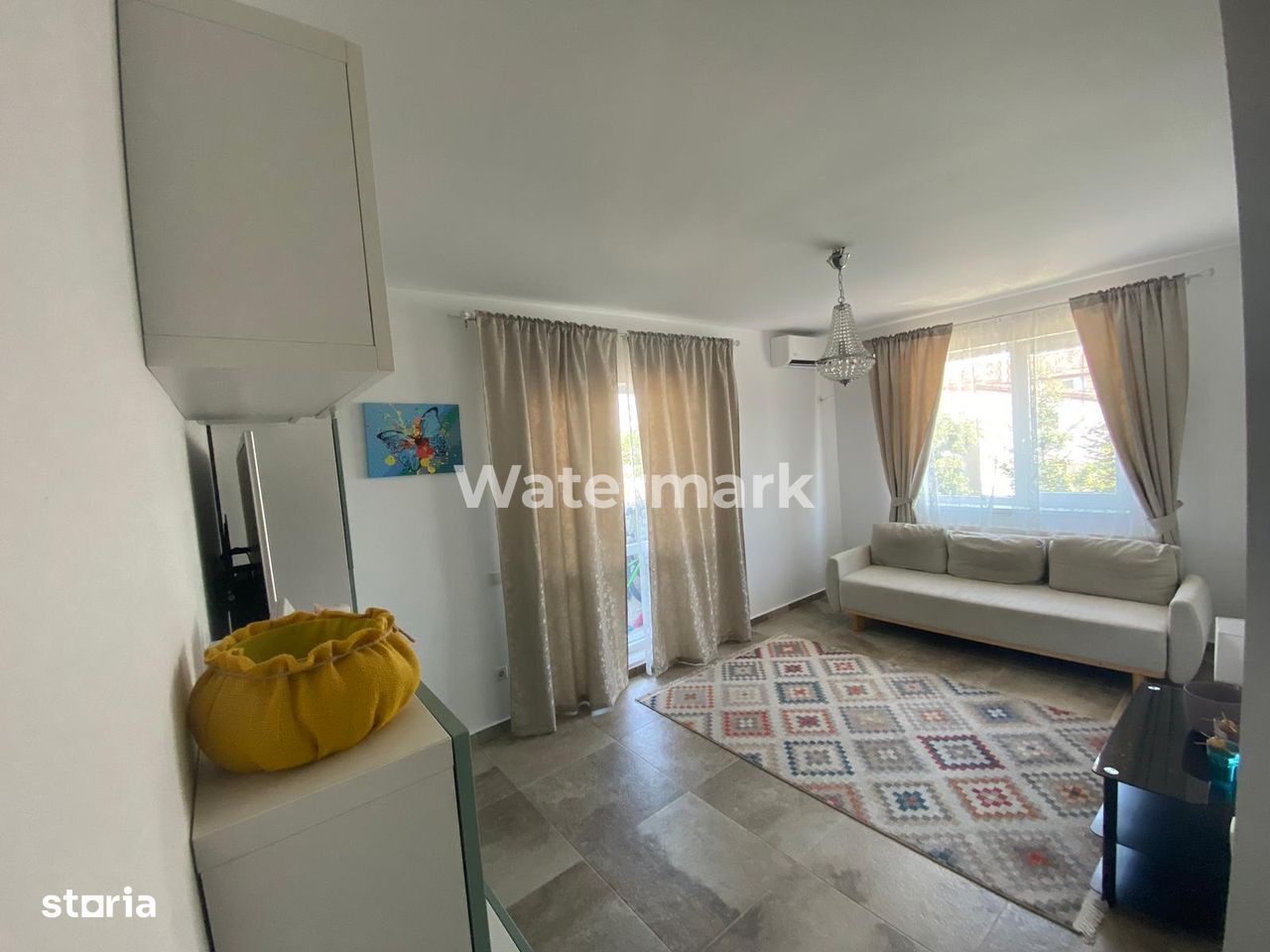 Vând apartament de 3 camere decomandat in Chiajna cu parcare - Poză 1