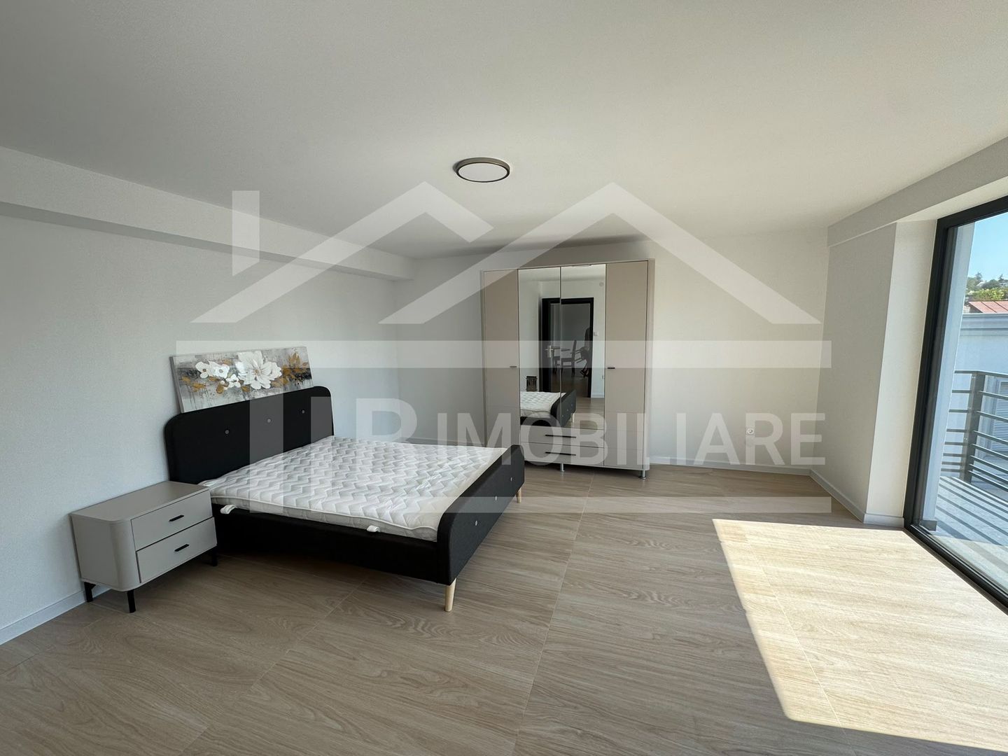 Apartament cu 3 camere, 105 mp, Zona UMFST - Poză 5
