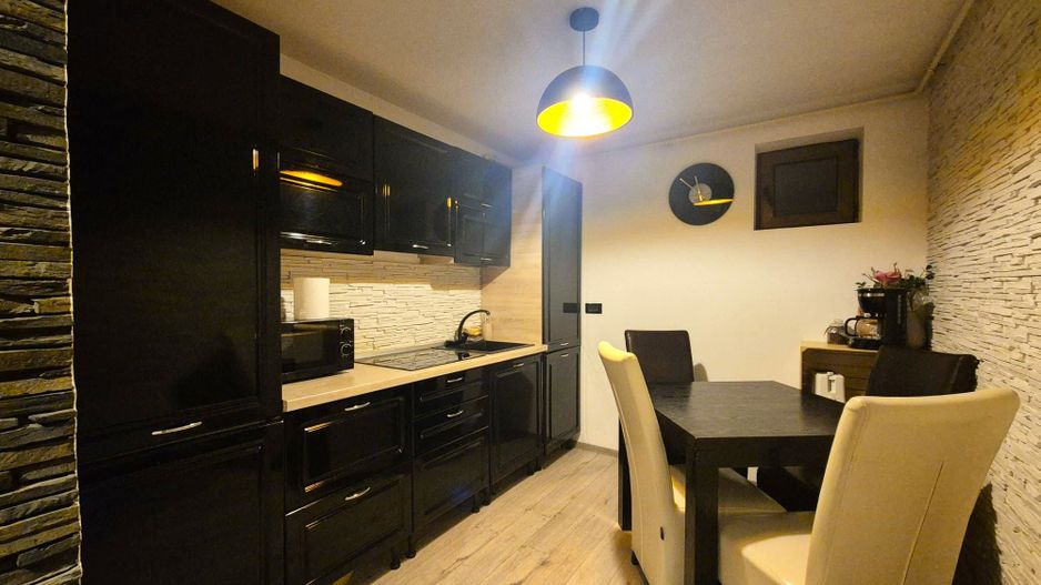 Apartament la cheie, cu grădină proprie, pretabil locuit sau închiriere - Poză 6