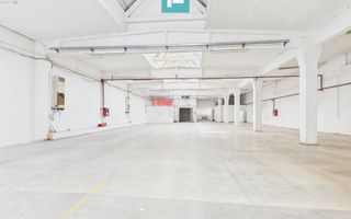 Hală cu suprafața de 675 mp în Arad - Poză 4