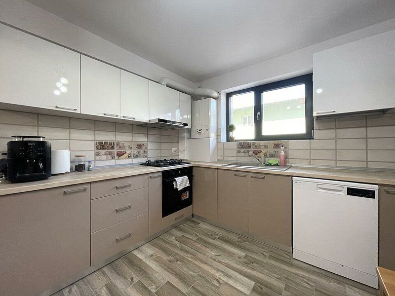 TITAN - Trapezului | 2 camere +curte bloc boutique 2022 circuit inchis - Poză 5