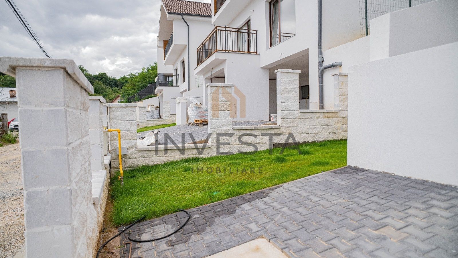 CASA INDIVIDUALA FELEACU 1000 MP CURTE - Poză 11