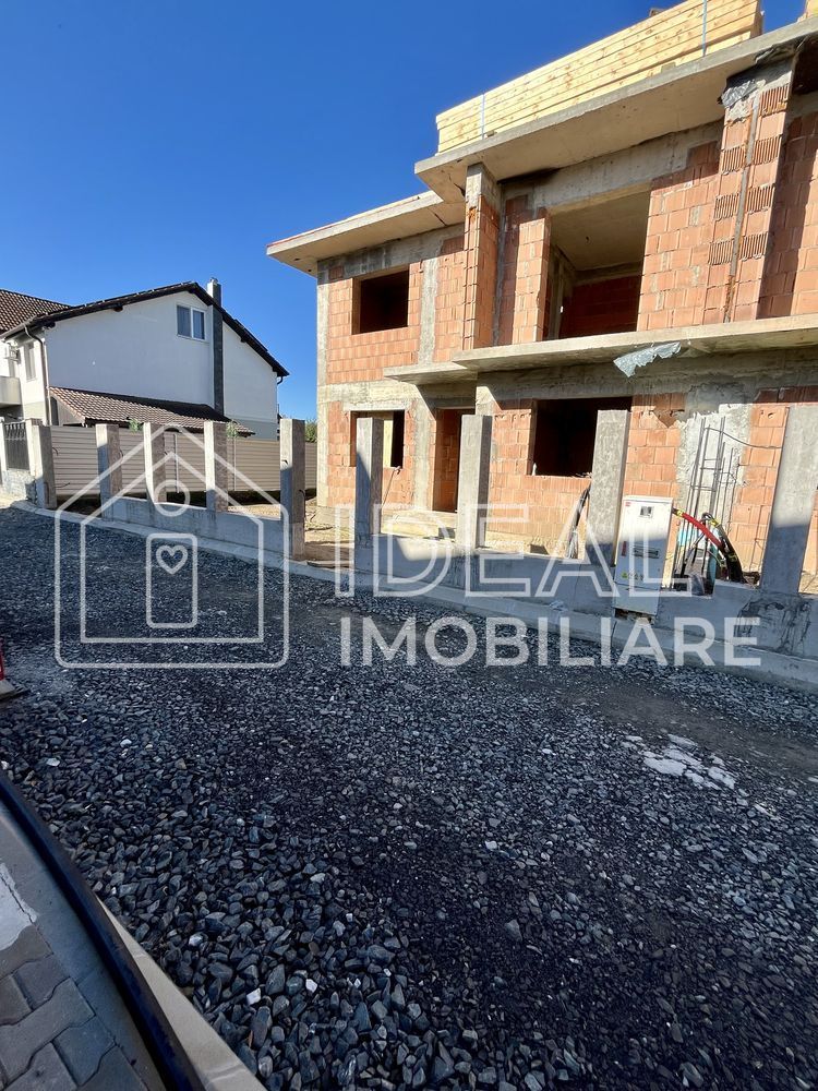 Duplex cu 4 camere si gradina in Selimbar, zona Trifoiului - Poză 6