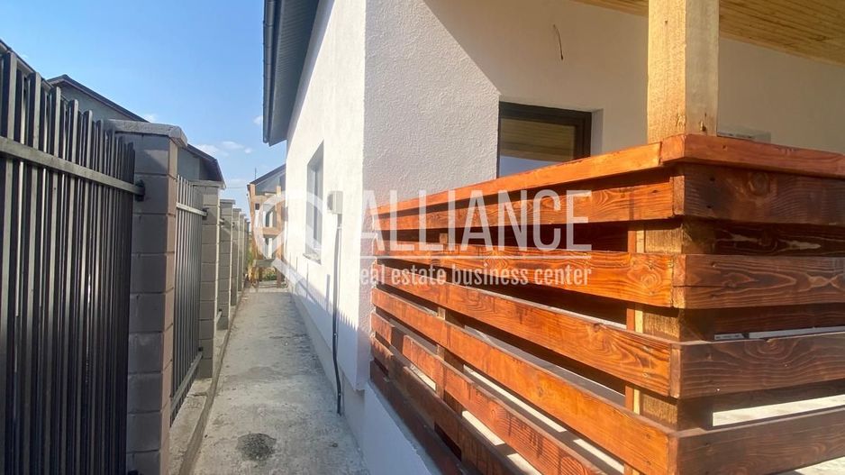 VALU LUI TRAIAN (COD07)Casă P+M (înaltă)cu 4 camere - Poză 5