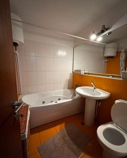 Apartament 2 camere semidecomandat Calea Calarasilor,Muncii, la metrou - Poză 4