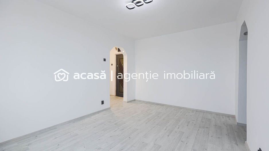 Apartament 2 camere, renovat și disponibil imediat în Fortuna/Vlaicu - Poză 1