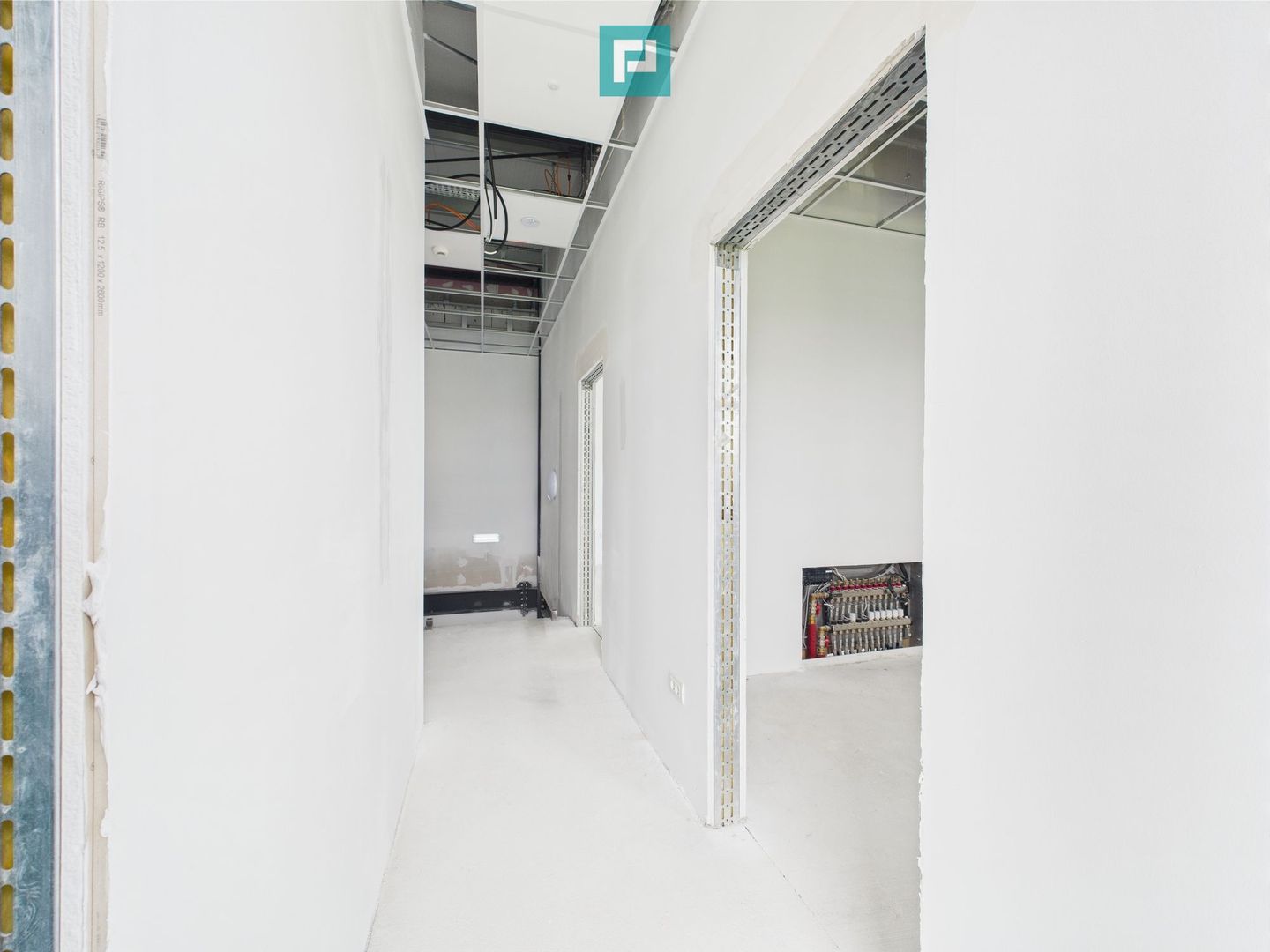 Hală Modernă, în zona Aeroport – 949 mp Utili - Poză 15