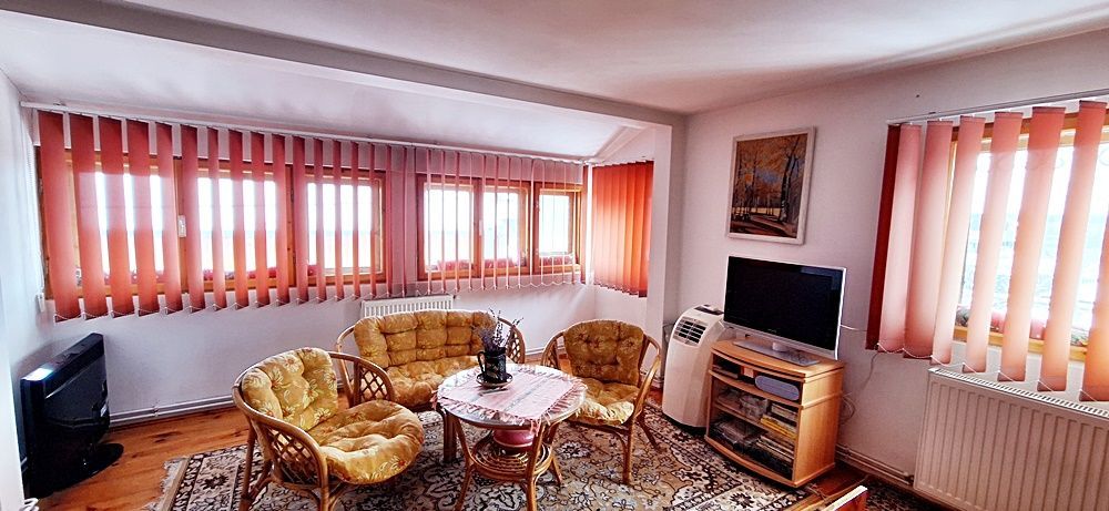 Casa de vacanta/locuit permanent in Podul Olt la 20min de Brasov - Poză 19