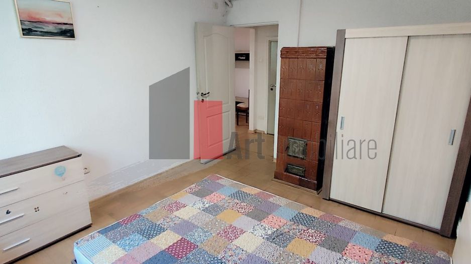 Apartament de vanzare cu 2 camere in zona Pajura. - Poză 12