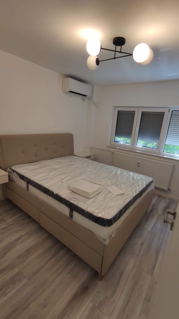 Apartament cu doua camere decomandat,  strada Turda - Poză 8