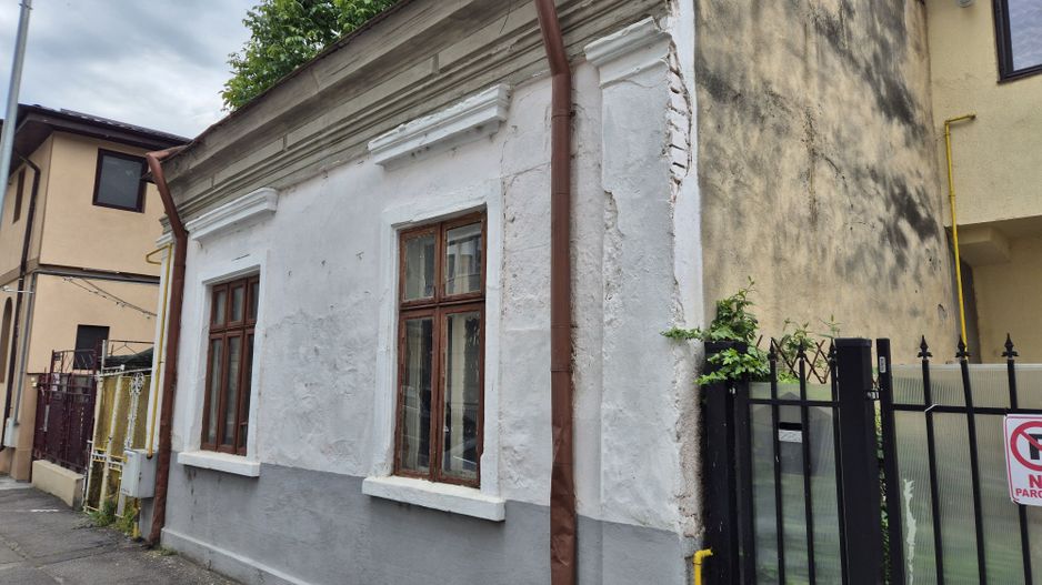 Casa P+Pod 95,45 mp + teren 140 mp - parcul Carol - Poză 2