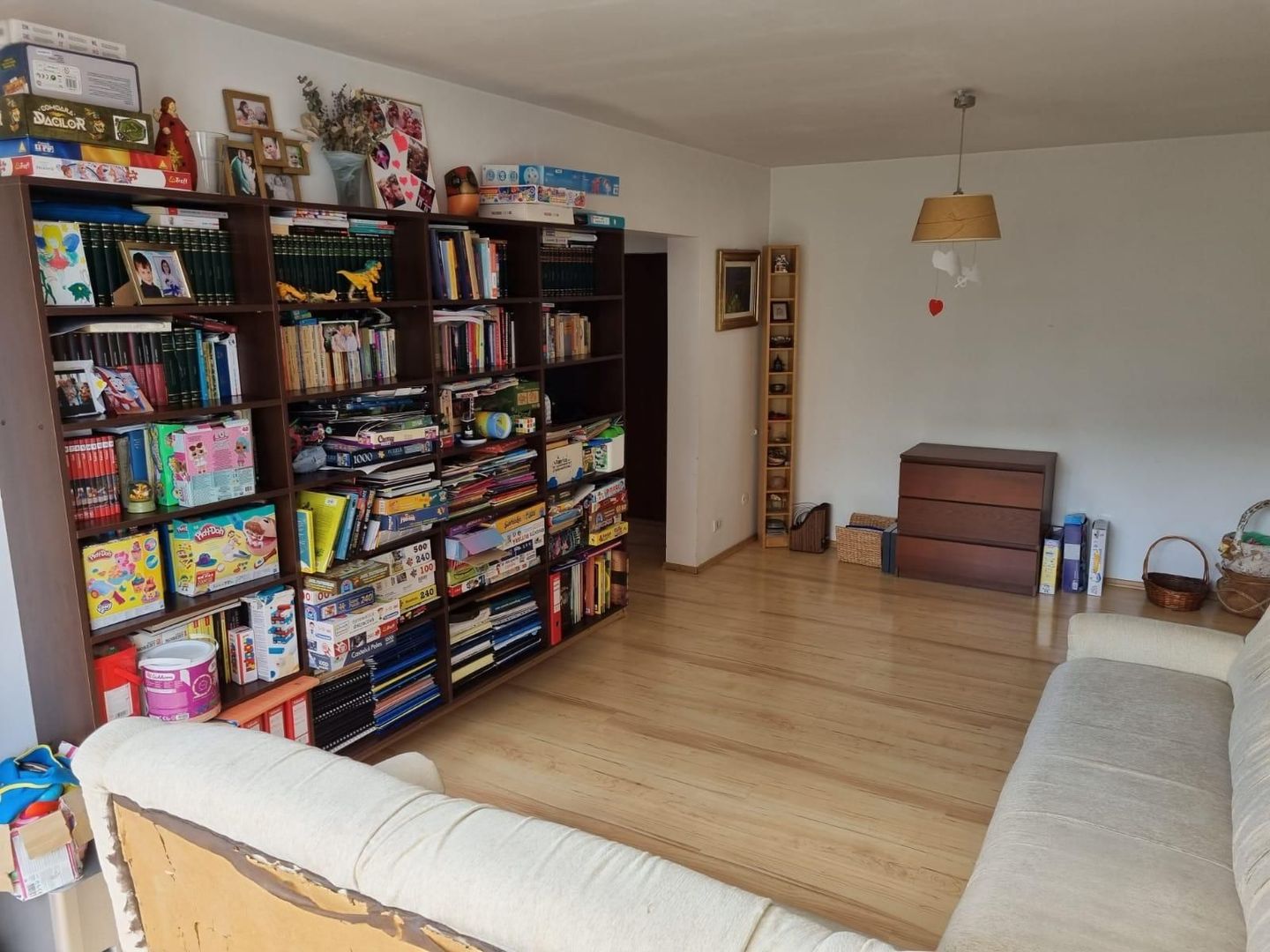 Apartament luminos 3 camere. Bld. Obregia. Zona Cultural. - Poză 5