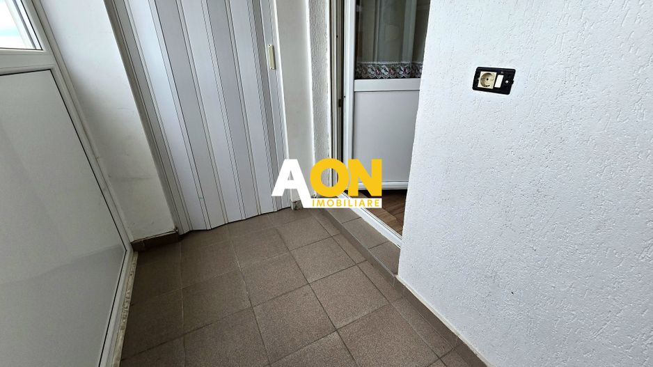 Apartament cu 2 Camere, Etaj Intermediar, Zona Kaufland - Poză 8