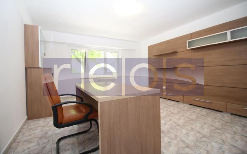 VANZARE 3 CAMERE | 2 BAI | ZONA DECEBAL - Poză 1