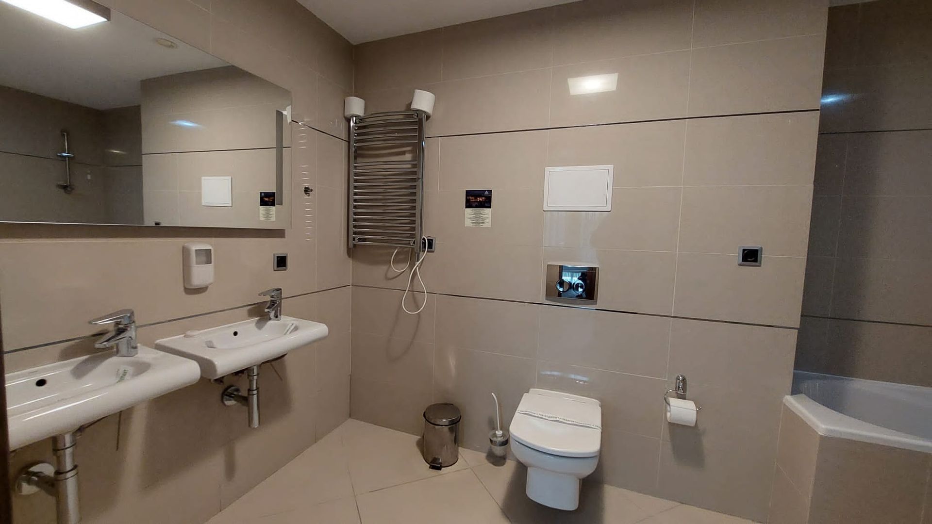 2 in 1, apartamente de 2 si de 4 camere, parcari, Silver Mountain - Poză 42
