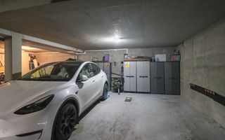 Apartament spatios cu balcon si terasa, complet mobilat, Europa! - Poză 25